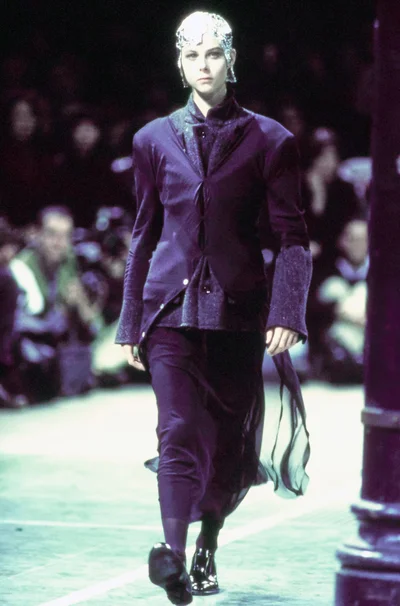 Look 25